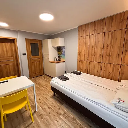 Lighthouse - Adults Only - 12plus * Krynica Morska