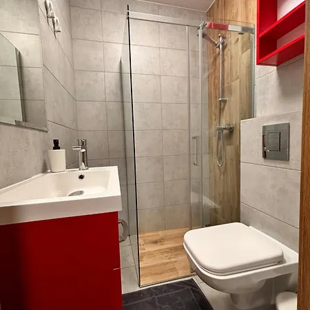 Lighthouse - Adults Only - 12plus 홈스테이