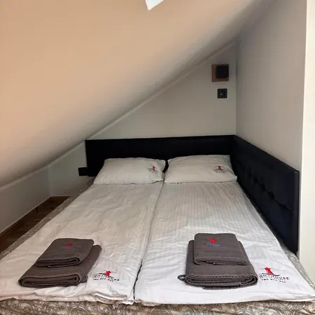 Lighthouse - Adults Only - 12plus 홈스테이 크리니차 모르스카
