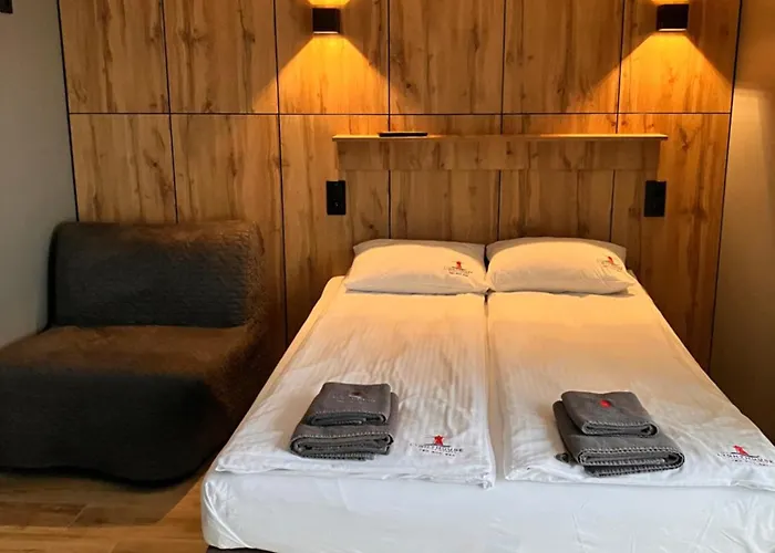 Lighthouse - Adults Only - 12plus منزل للإقامة