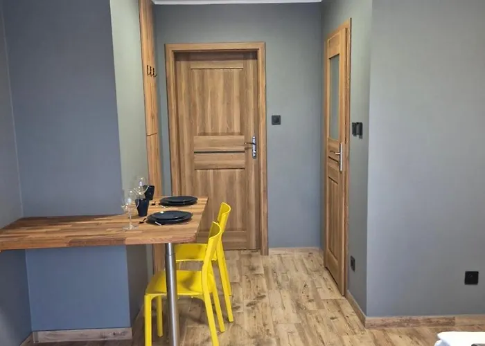 Lighthouse - Adults Only - 12plus كرينيتا مورسكا