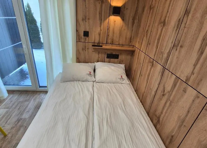 Lighthouse - Adults Only - 12plus منزل للإقامة