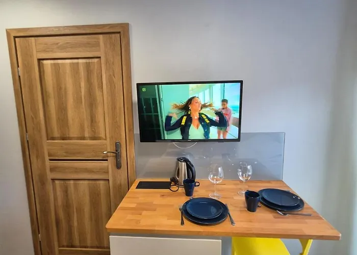 Lighthouse - Adults Only - 12plus منزل للإقامة *