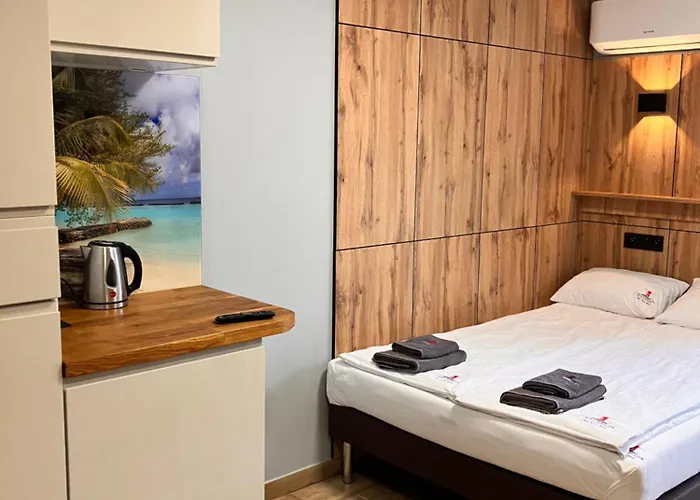 Lighthouse - Adults Only - 12plus منزل للإقامة كرينيتا مورسكا