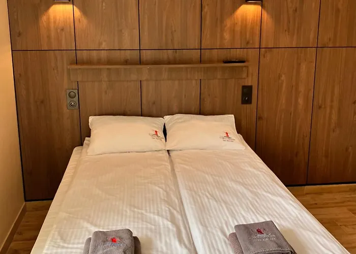 Lighthouse - Adults Only - 12plus *